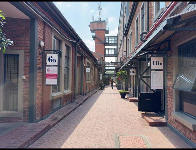 BUSINESS PROPERTY TO RENT IN OBSERVATORY